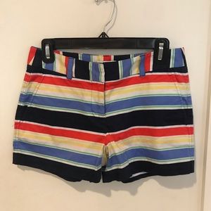 Vineyard Vines DayBoat shorts size 4